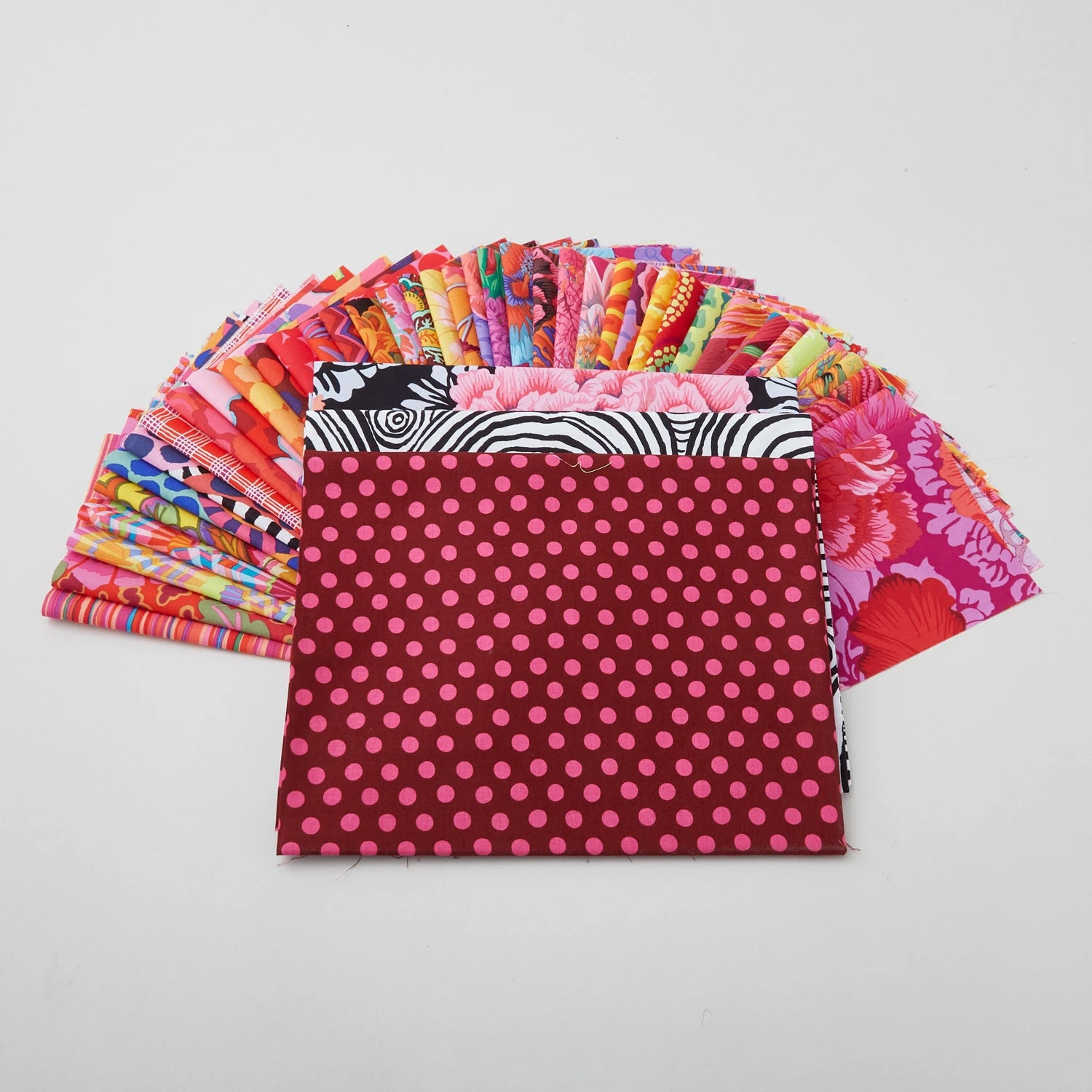 Missouri Star Kaffe Fassett Simple Stacks Quilt Kit 4 Missouri Star Kaffe Fassett Simple Stacks Quilt Kit - Image 2