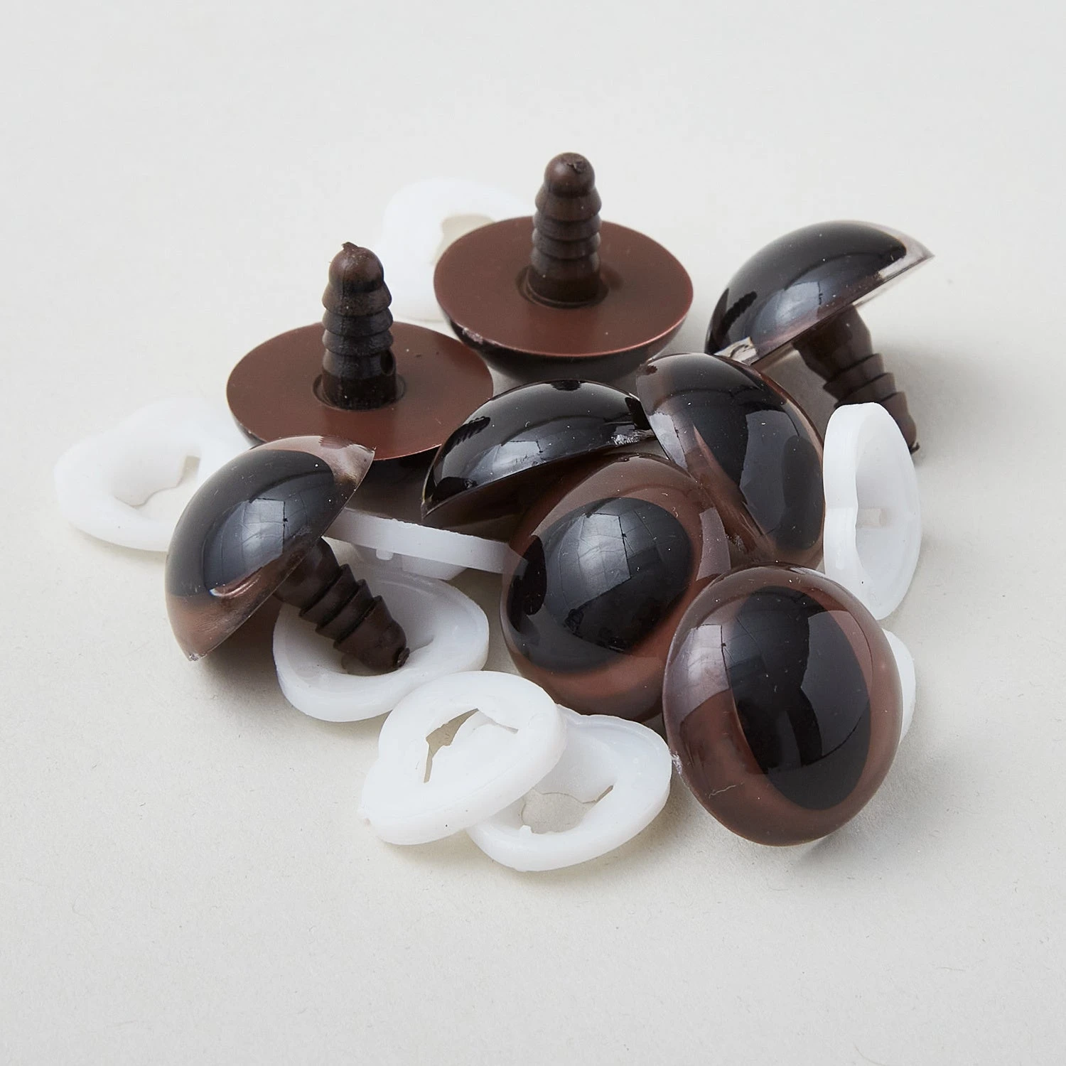 Plastic Slit Pupil Safety Eyes - 30mm Brown - 4 Pairs 3 Plastic Slit Pupil Safety Eyes - 30mm Brown - 4 Pairs