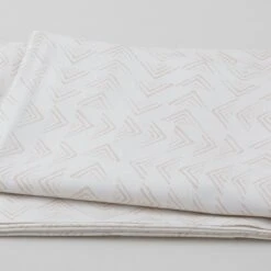 Breezeway Favorites - Triangles Cream 2 Yd Cut
