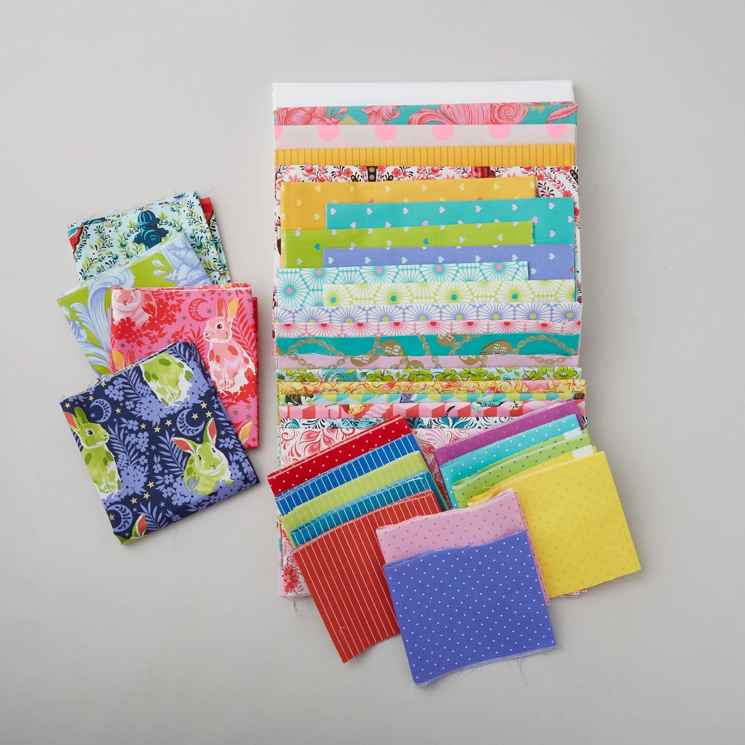 Tula Pink Heart Burst Quilt Kit 4 Tula Pink Heart Burst Quilt Kit - Image 2