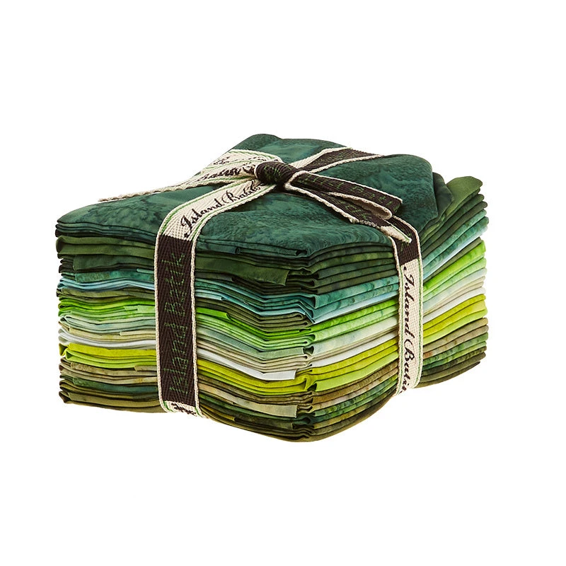 Glorious Green Batik Solids Fat Quarter Bundle - Image 2